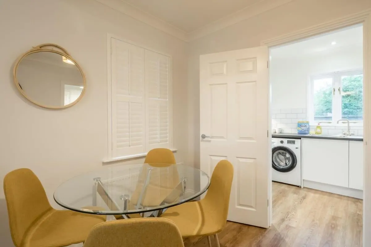 度假居 Lovely 1 Bed Apartment With Free Parking & Garden 剑桥 英国